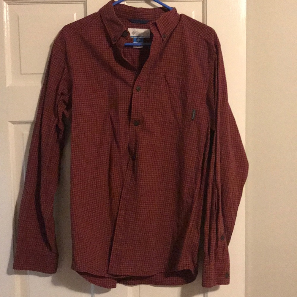 Columbia button down shirt